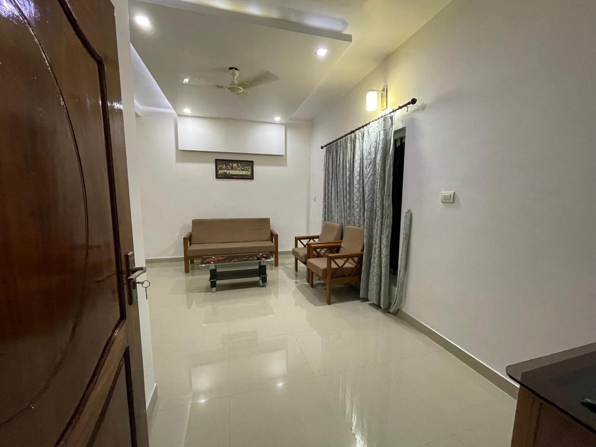Dream Home Kochi Tripunithura Zewnętrze zdjęcie