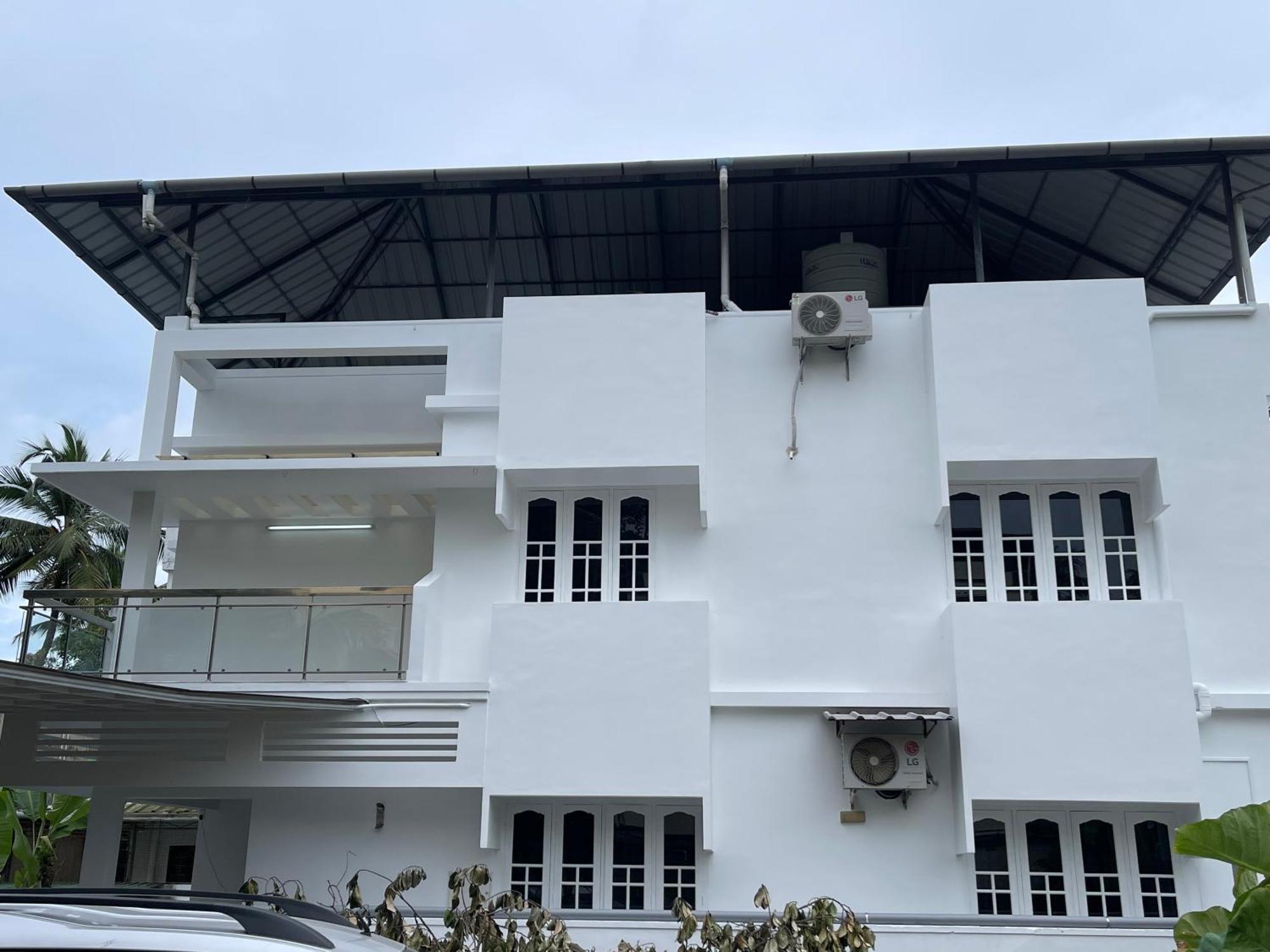Dream Home Kochi Tripunithura Zewnętrze zdjęcie